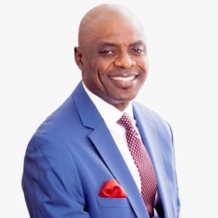 Rev S.O. Olubiyo ministering